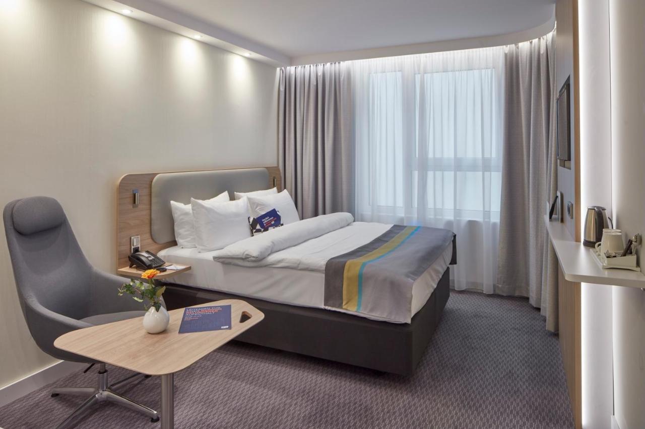 Holiday Inn Express - Merzig By Ihg Bagian luar foto