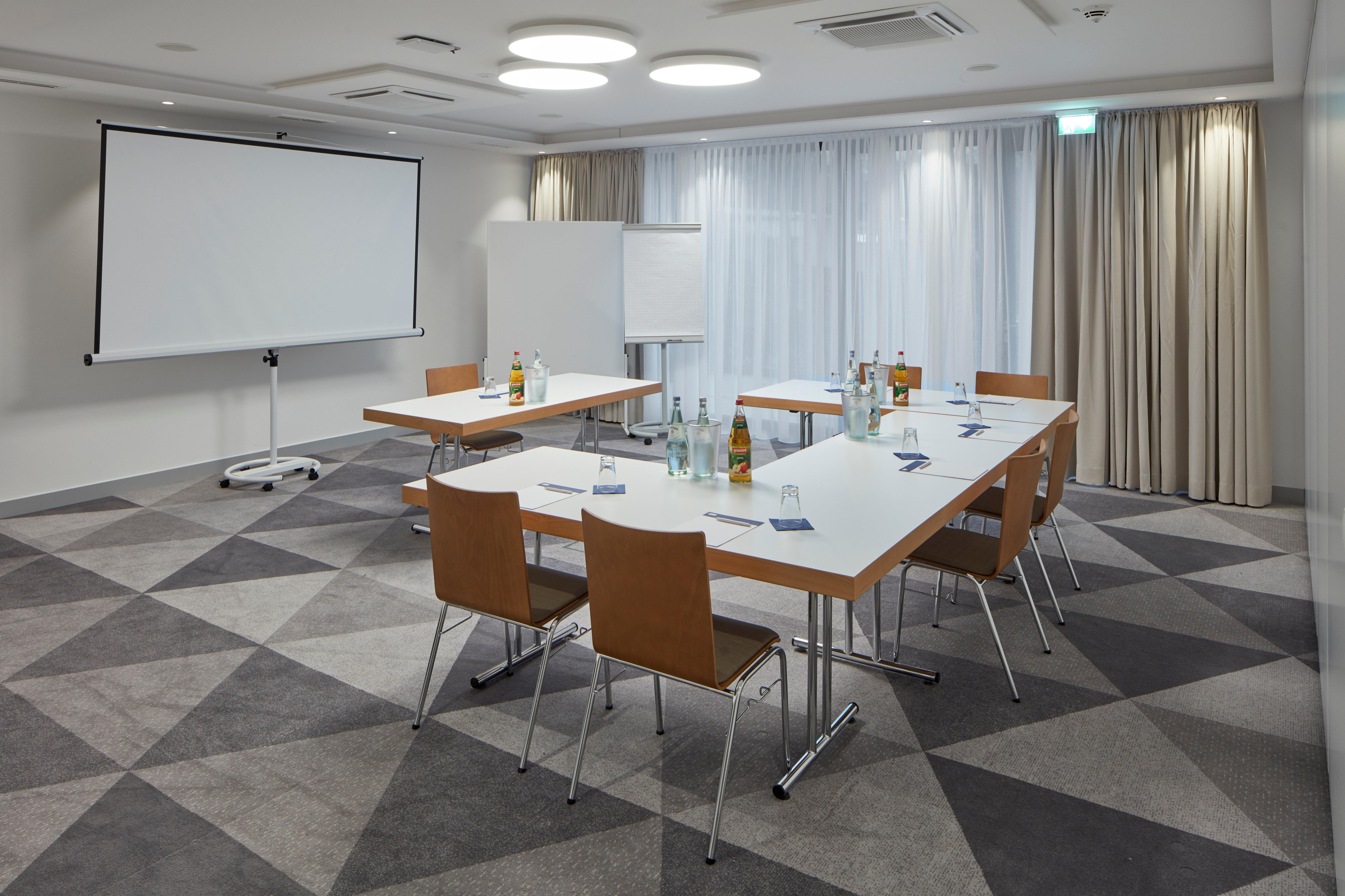 Holiday Inn Express - Merzig By Ihg Bagian luar foto