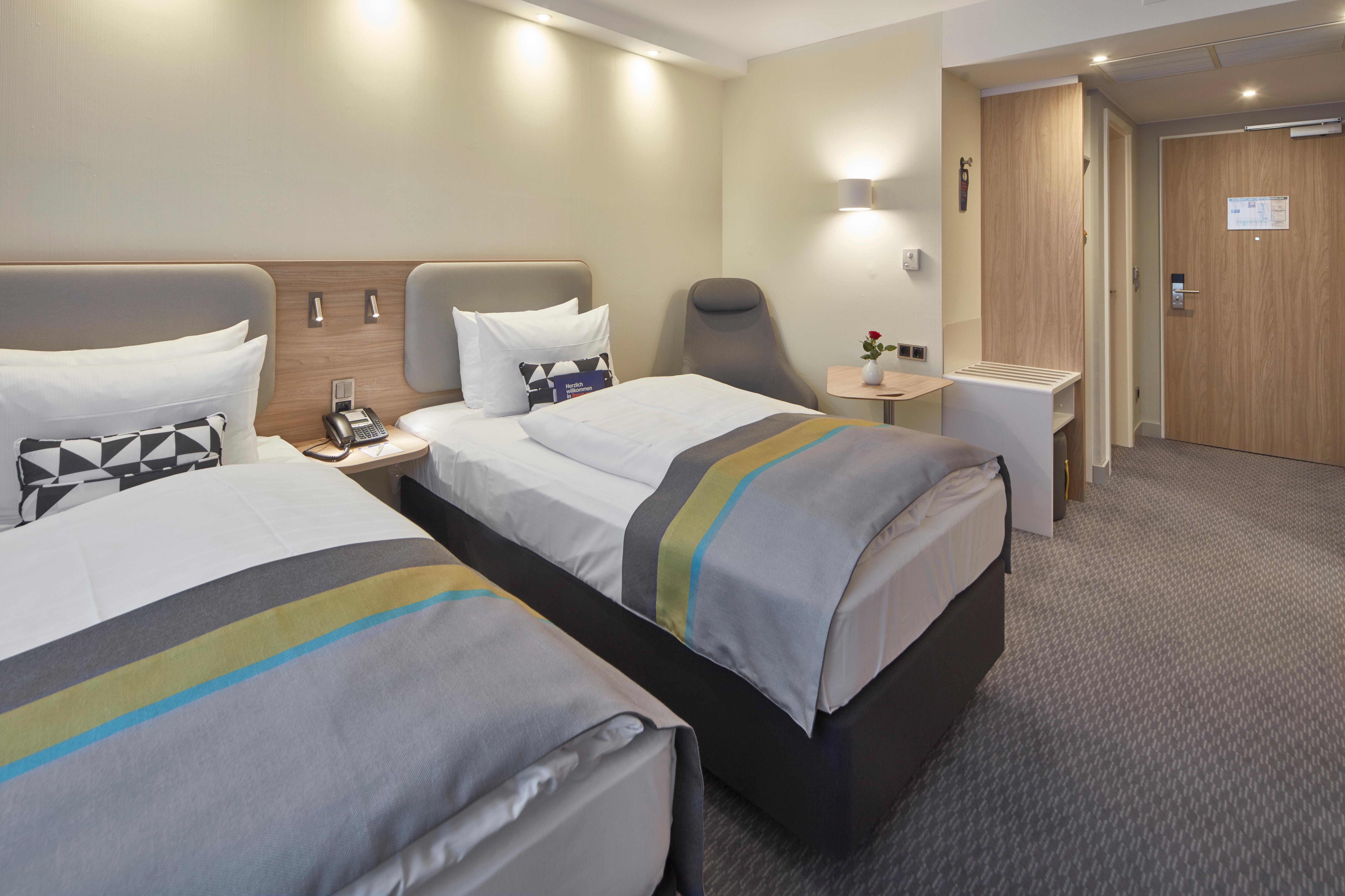 Holiday Inn Express - Merzig By Ihg Bagian luar foto
