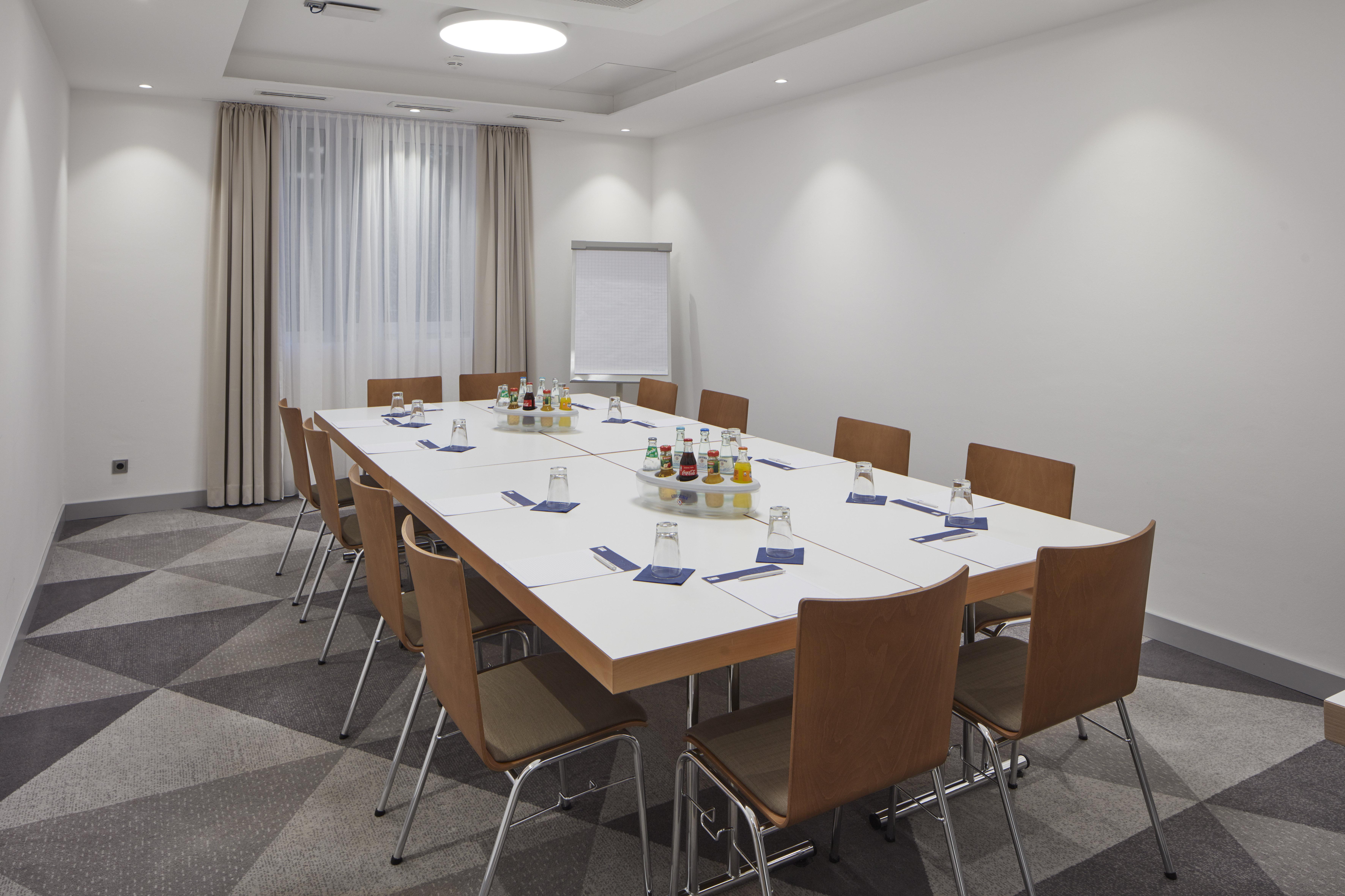 Holiday Inn Express - Merzig By Ihg Bagian luar foto