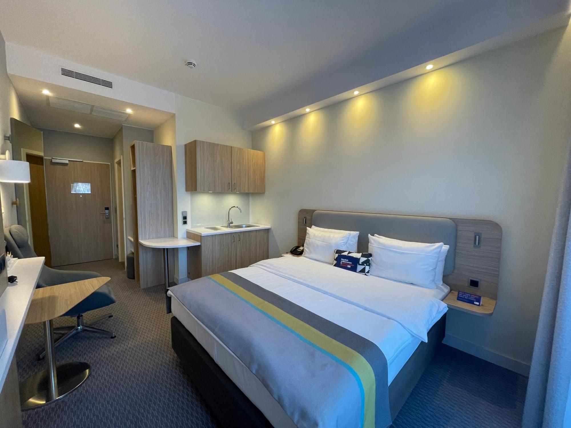 Holiday Inn Express - Merzig By Ihg Bagian luar foto